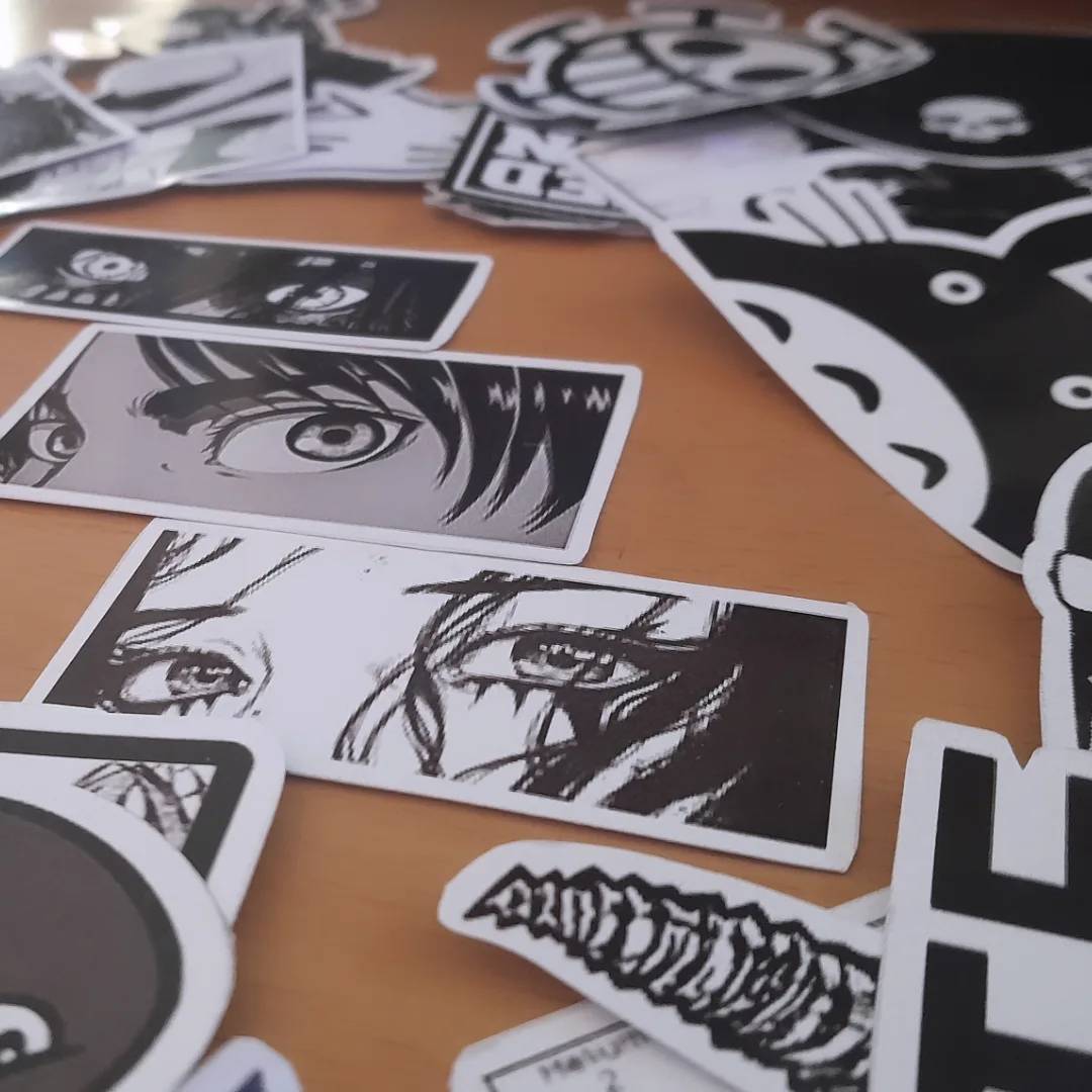 Stickers en blanco y negro